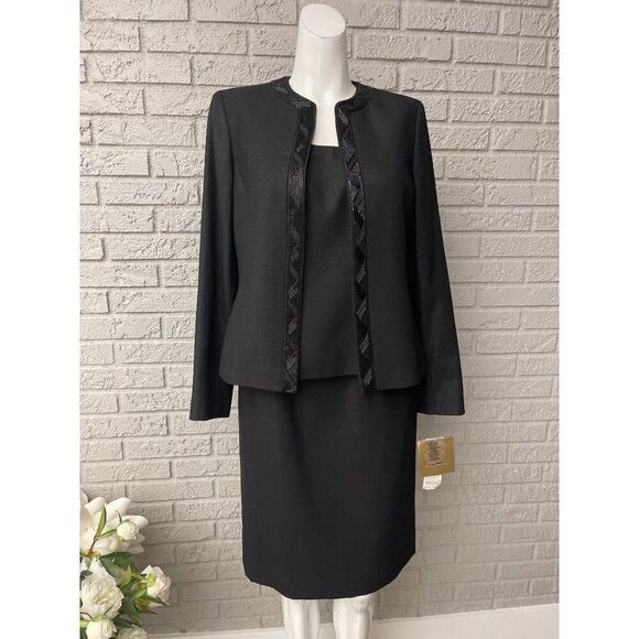 Kasper Women Black Beaded 3 Piece Skirt Suit Set Size 4 NWT - Picture 1 of 14